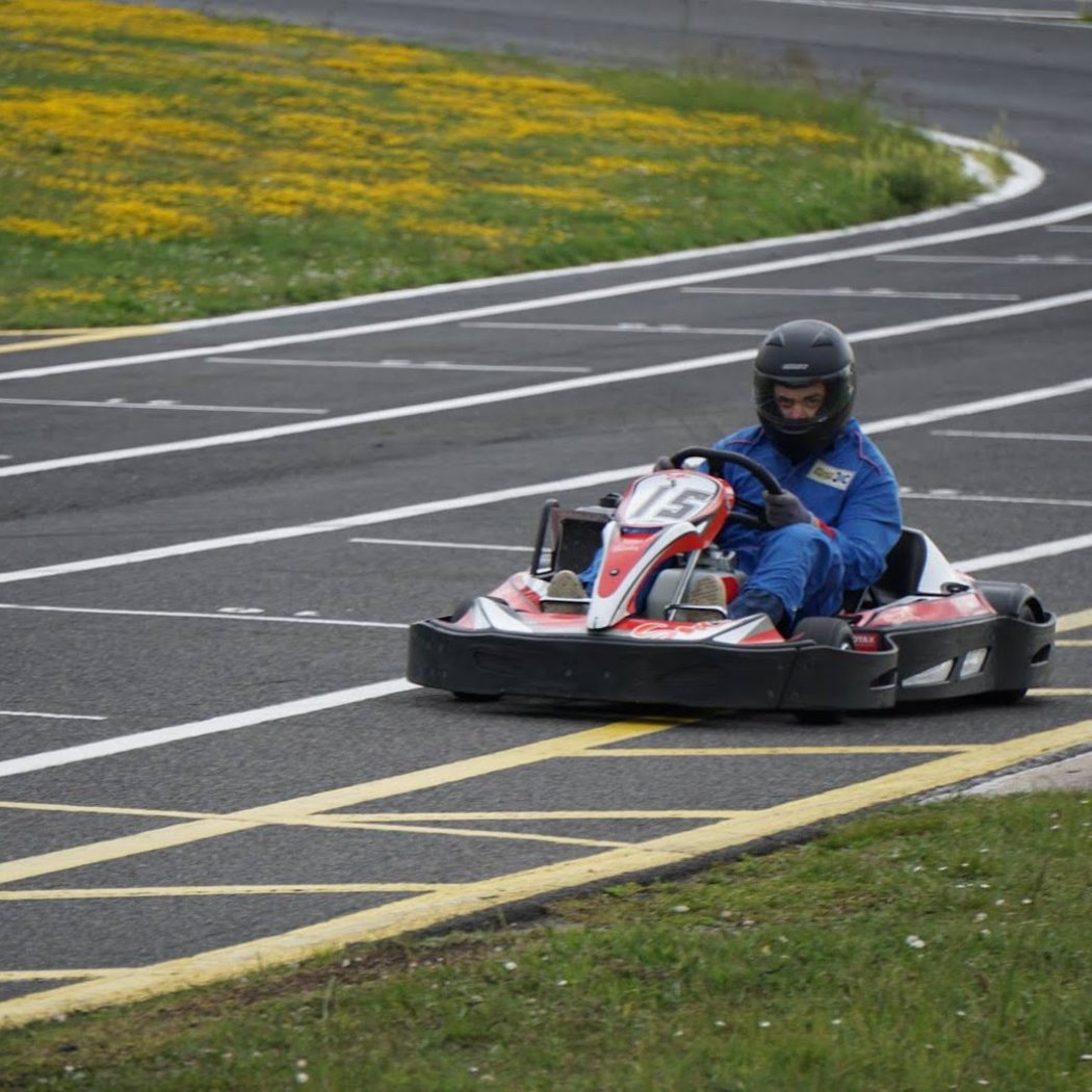 Sens Espaces Karting SARL 1